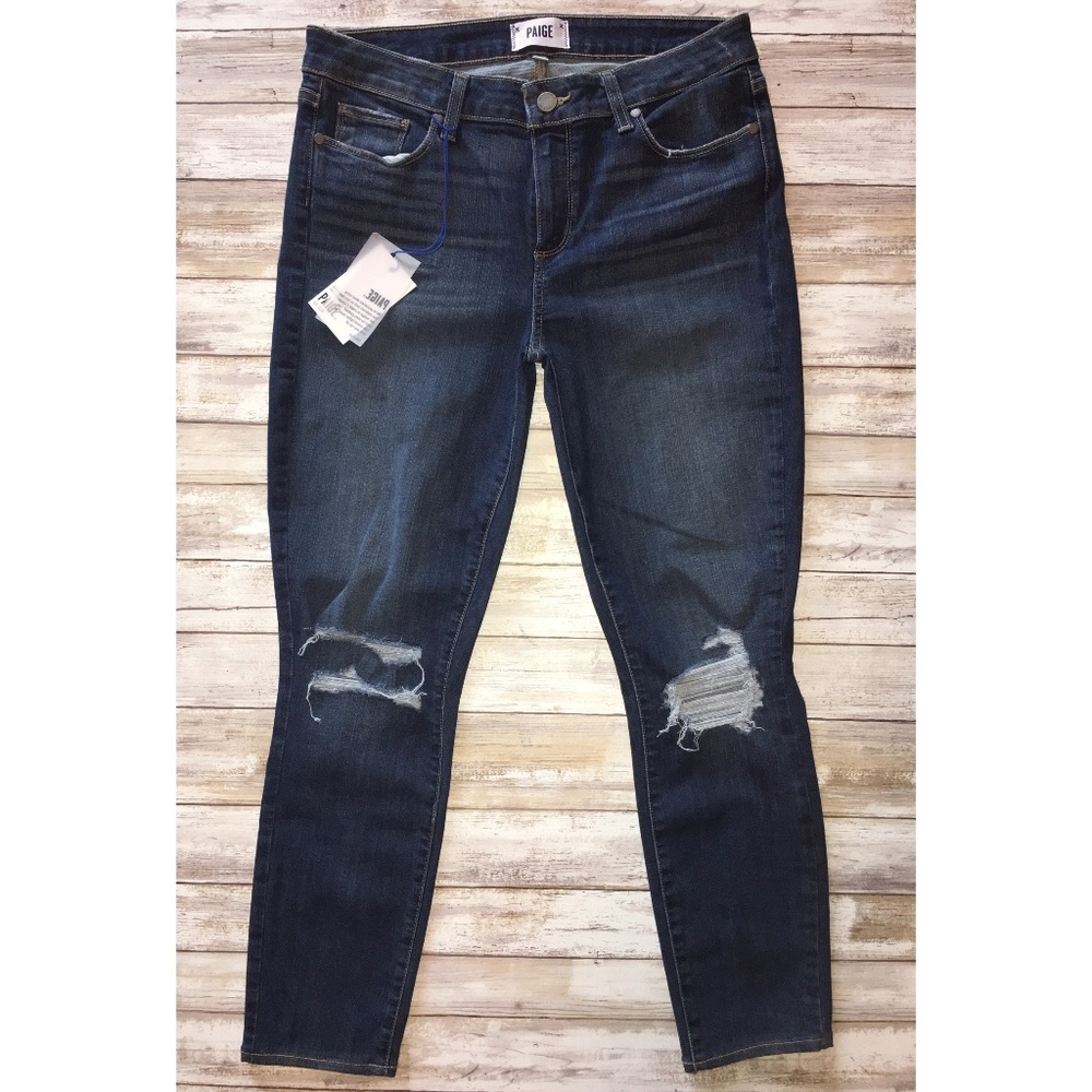 Paige Verdugo Crop  3446